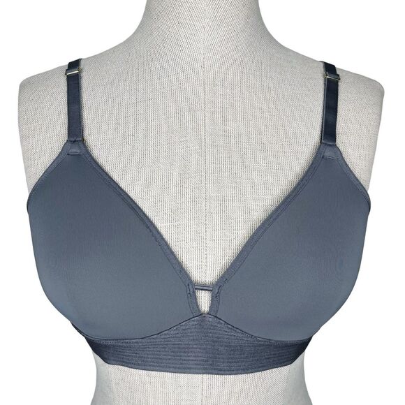LIVELY The Spacer T-Shirt Bra sz 34C Set of TWO * Gray Black Wireless No Wire - Picture 2 of 15